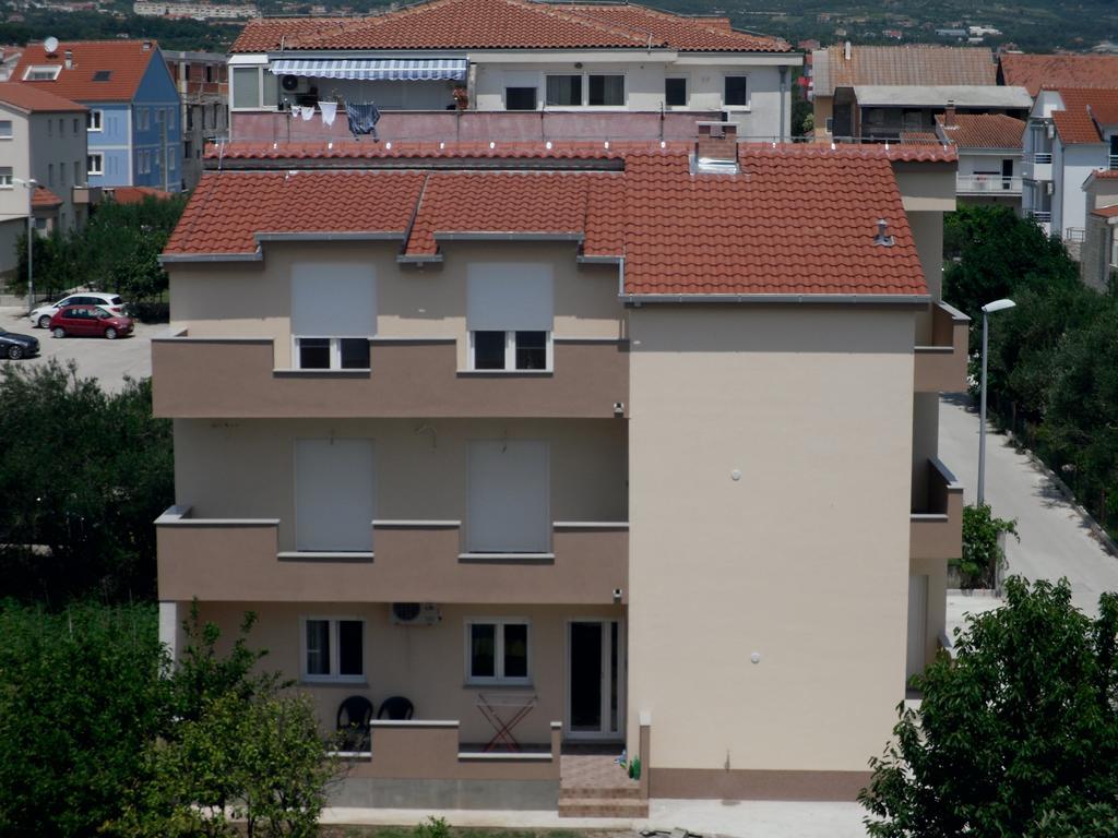 Apartments Feral Kaštela Exterior foto